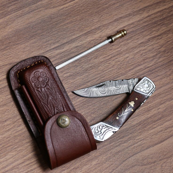 Custom Handmade Damascus Pocket Knife – 3" Blade with Leather Case