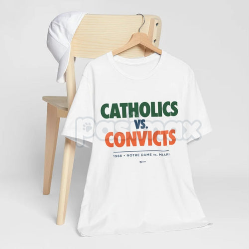 "Catholics vs Convicts" T-Shirt - Notre Dame vs Miami 1988 Rivalry Tee, Vintage College Football History Apparel, Unisex Retro Sports Gift