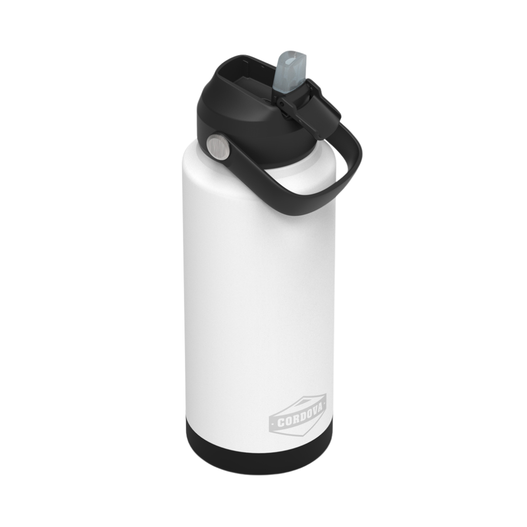 Crest Trailhead Class™ 32 oz Bottle