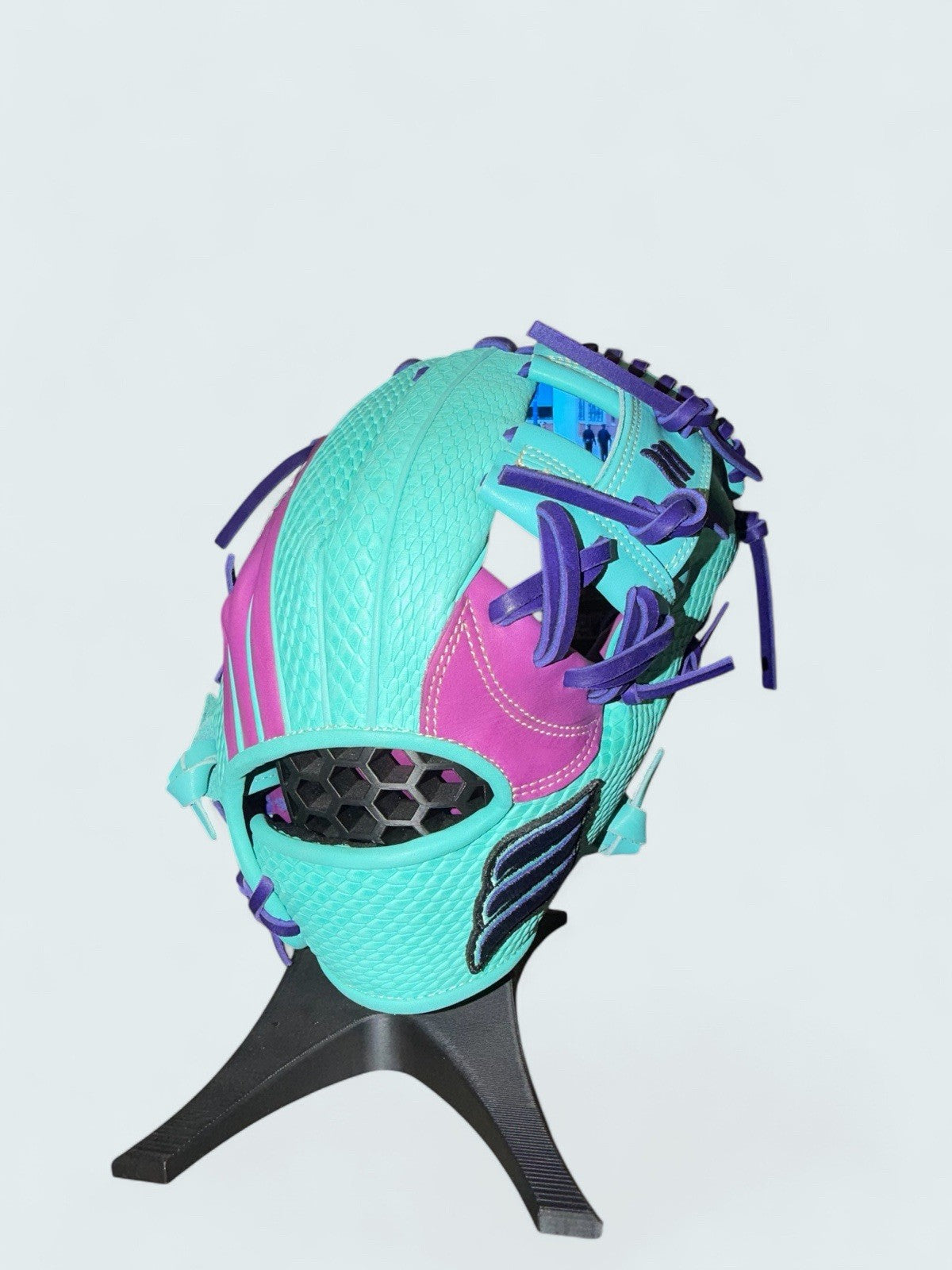 Emery 1417 Model - 11.5” Glove! Snake Skin - Pursue Mastery! Brand New / No Tags