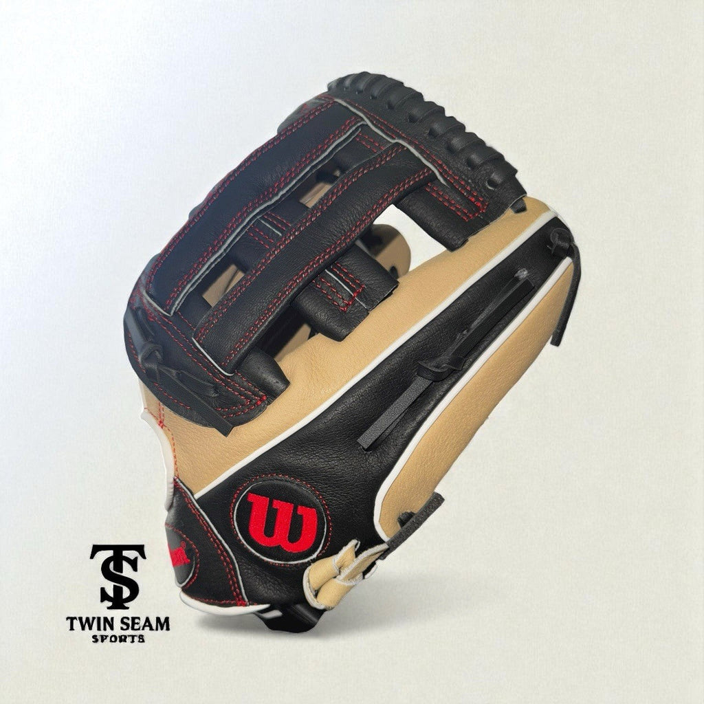 Wilson 2024 A450™ 12” Youth Outfield Baseball Glove RHT