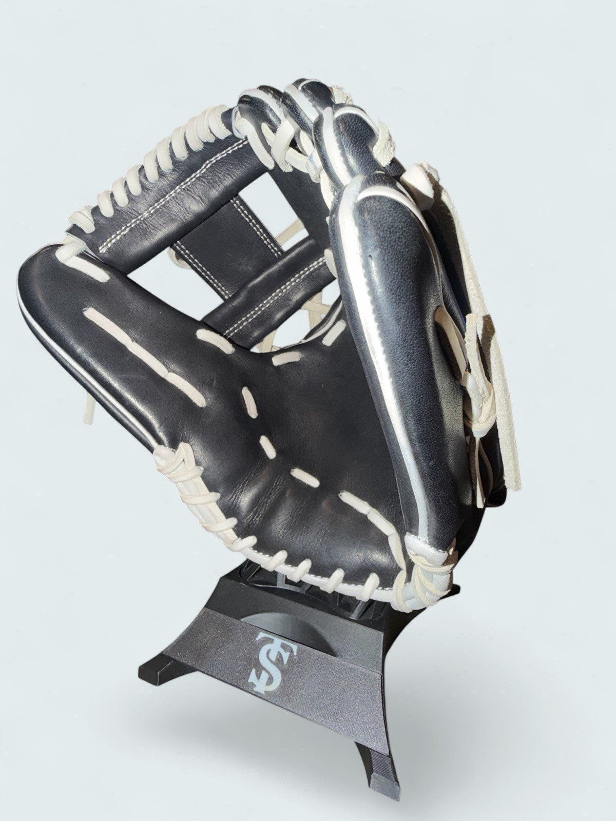 44 Pro Custom 11.5” I-Web Baseball Glove RHT Black White NEW Steerhide