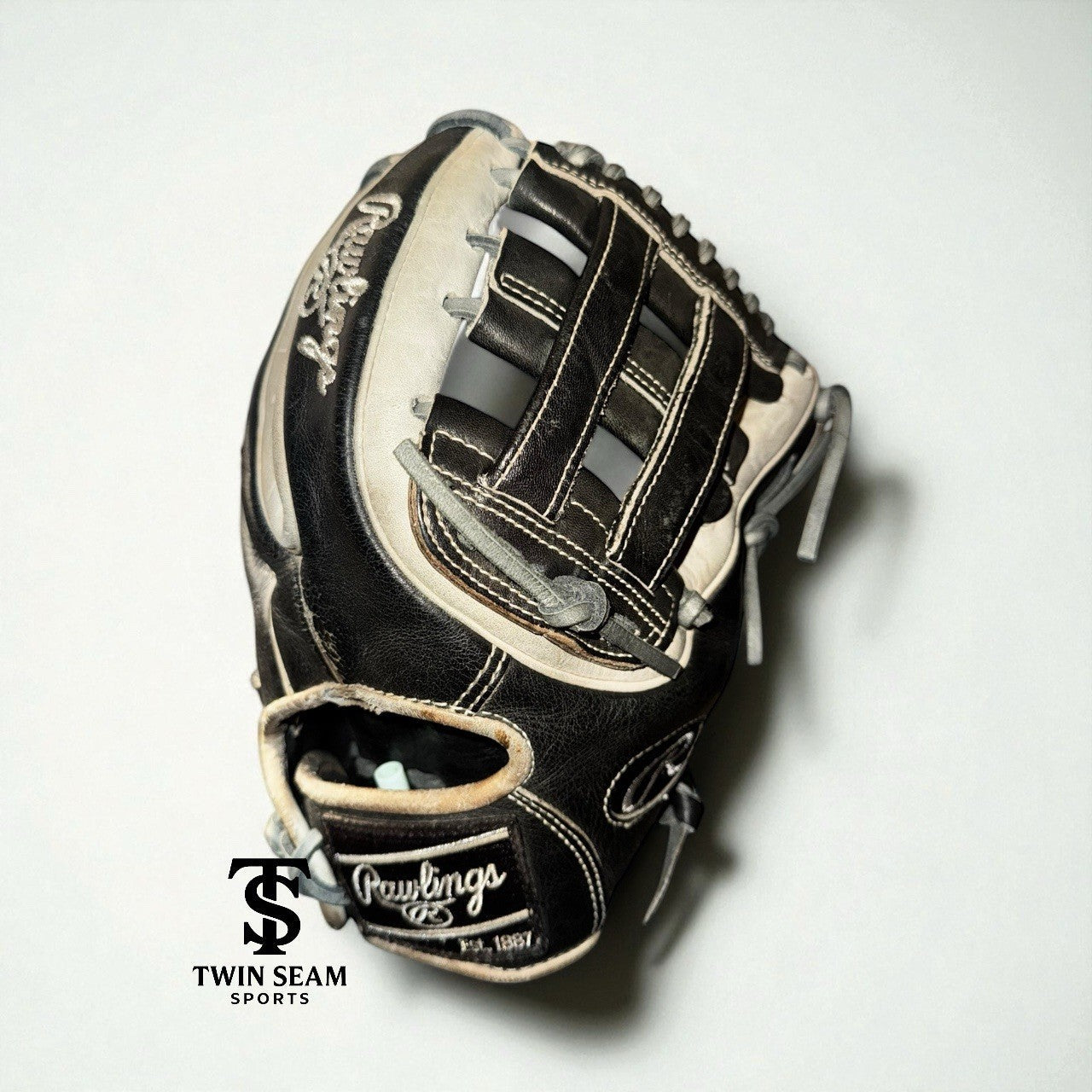 Rawlings Heart of the Hide PRO314-6BW – 11.5” Black/White - RHT