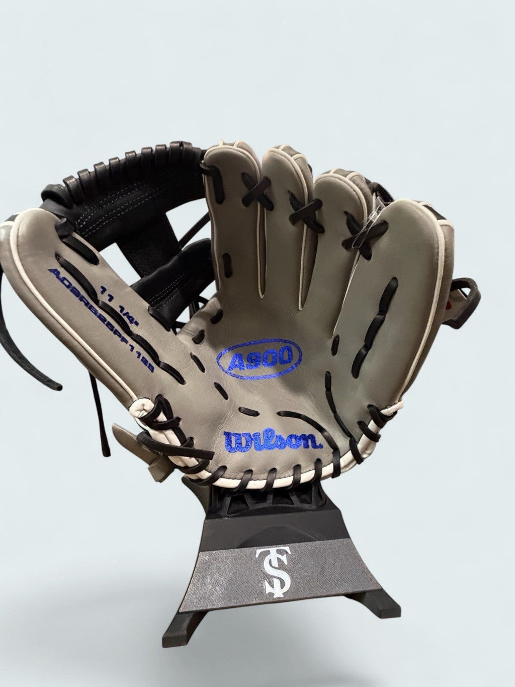 2024 Wilson A900 PF1125 Pedroia Fit 11.25 Infield Baseball Glove (RHT)