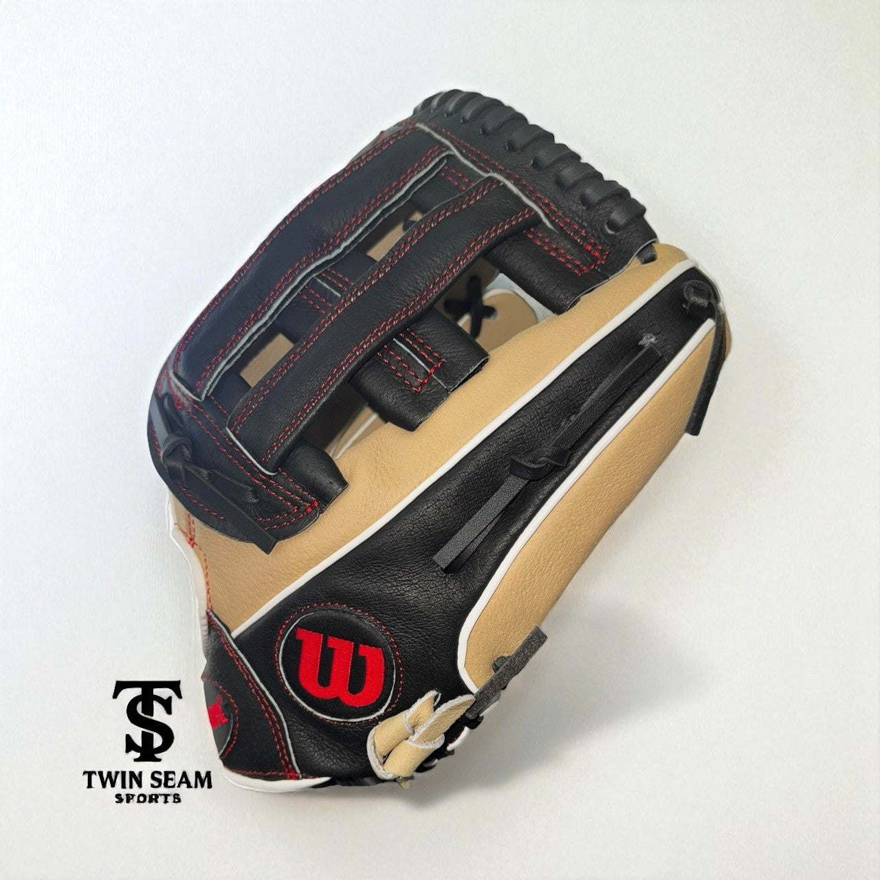 Wilson 2024 A450™ 12” Youth Outfield Baseball Glove RHT