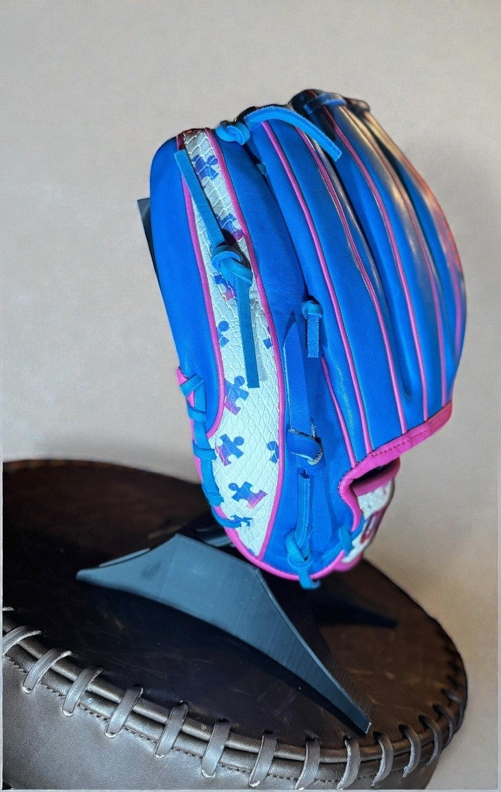 2025 Wilson Love The Moment A2000 DP15 11.5" Autism Infield Baseball Glove