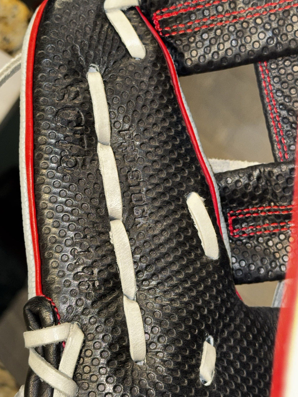 Wilson A2000 11.75 SC75 Spin Control I Web Black Grey Red Baseball Glove New