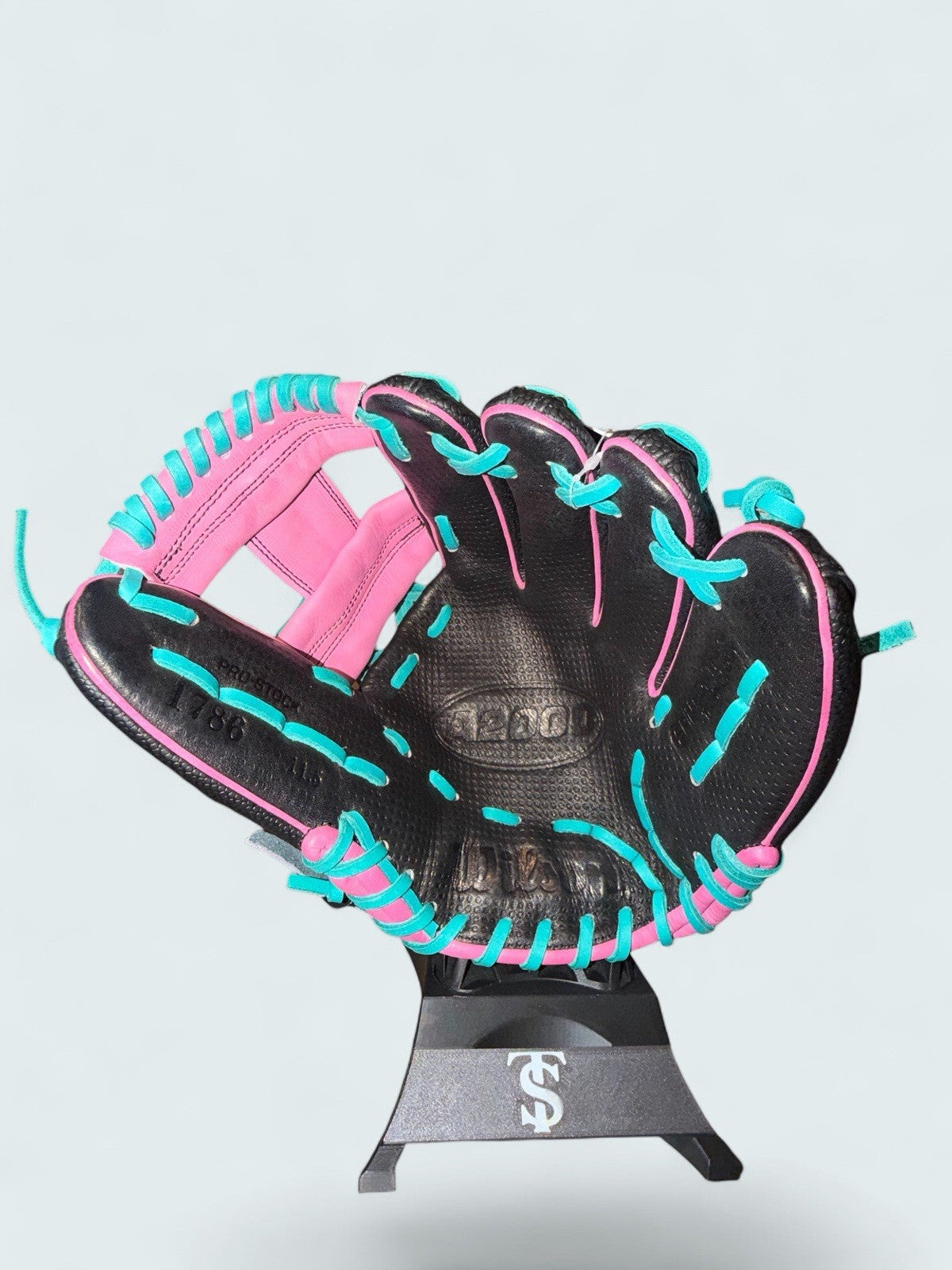 Wilson A2000 1786 Spin Control SuperSkin 11.5” Black Pink Teal RHT NWT
