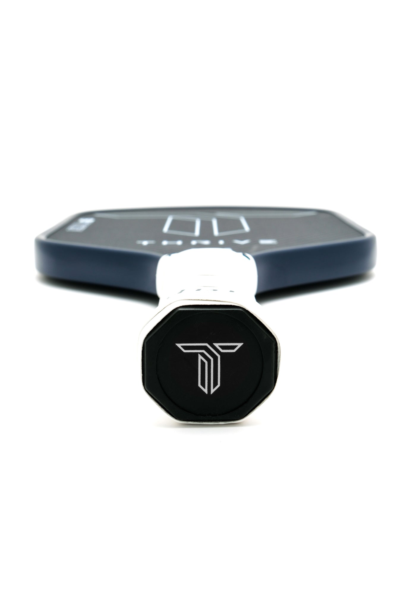 AZUL 16mm (POWER SERIES)    Includes lead weights, key chain, and weight card.  Recommended swing weight (116-117).