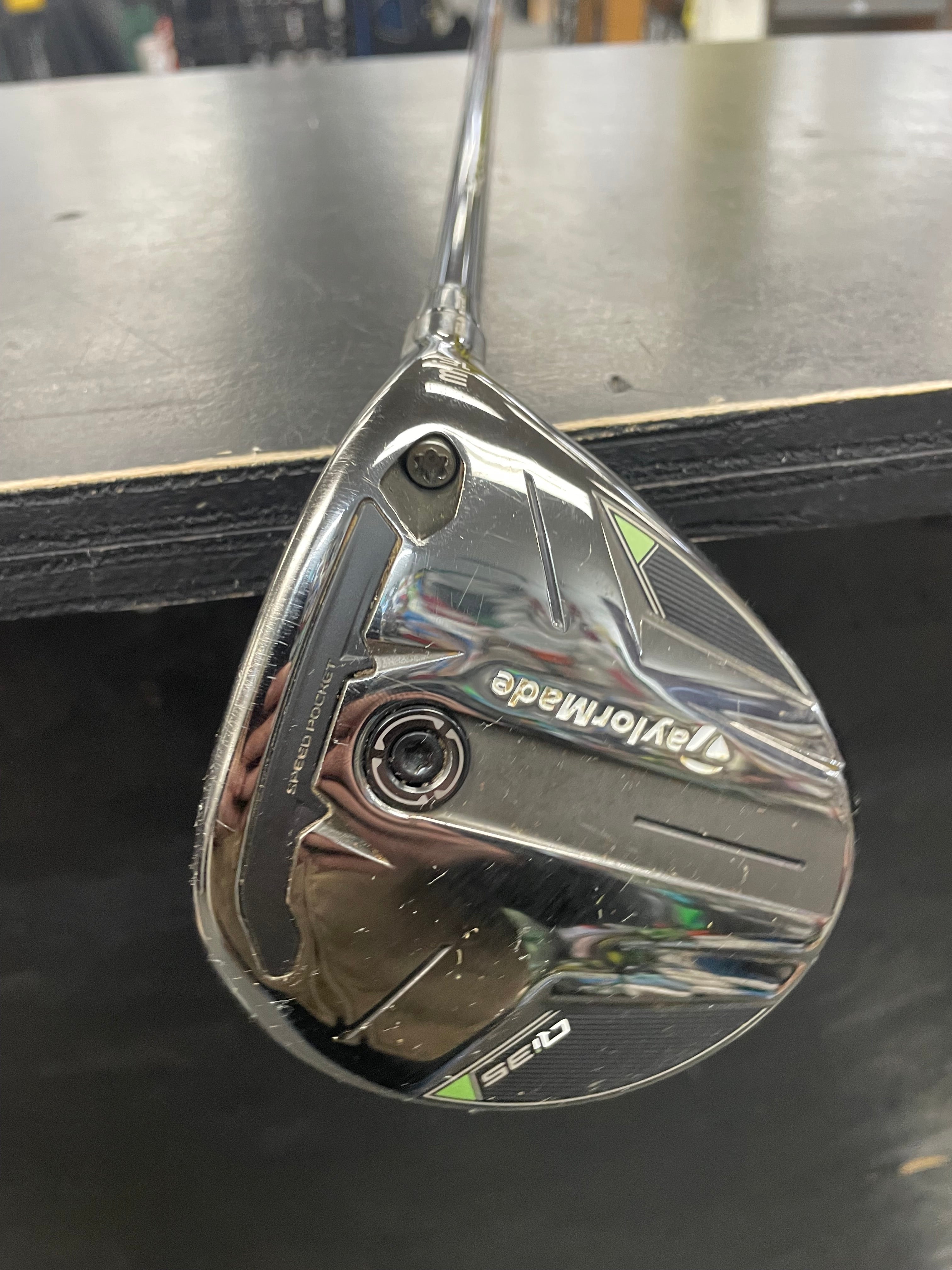 TaylorMade Qi35 Fairway Wood w/ Upcharge shaft (Used)