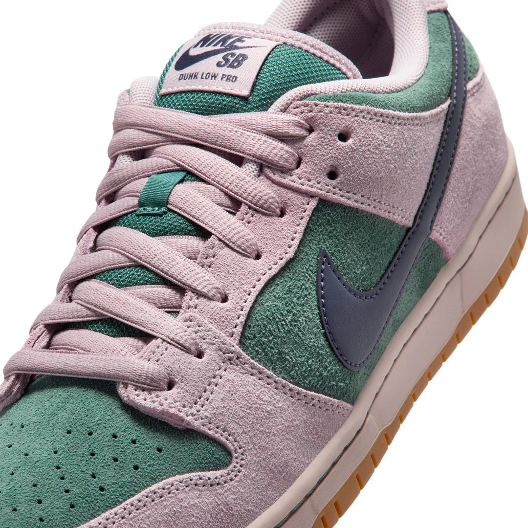 Nike SB Dunk Low - Mineral Slate/Dark Raisin