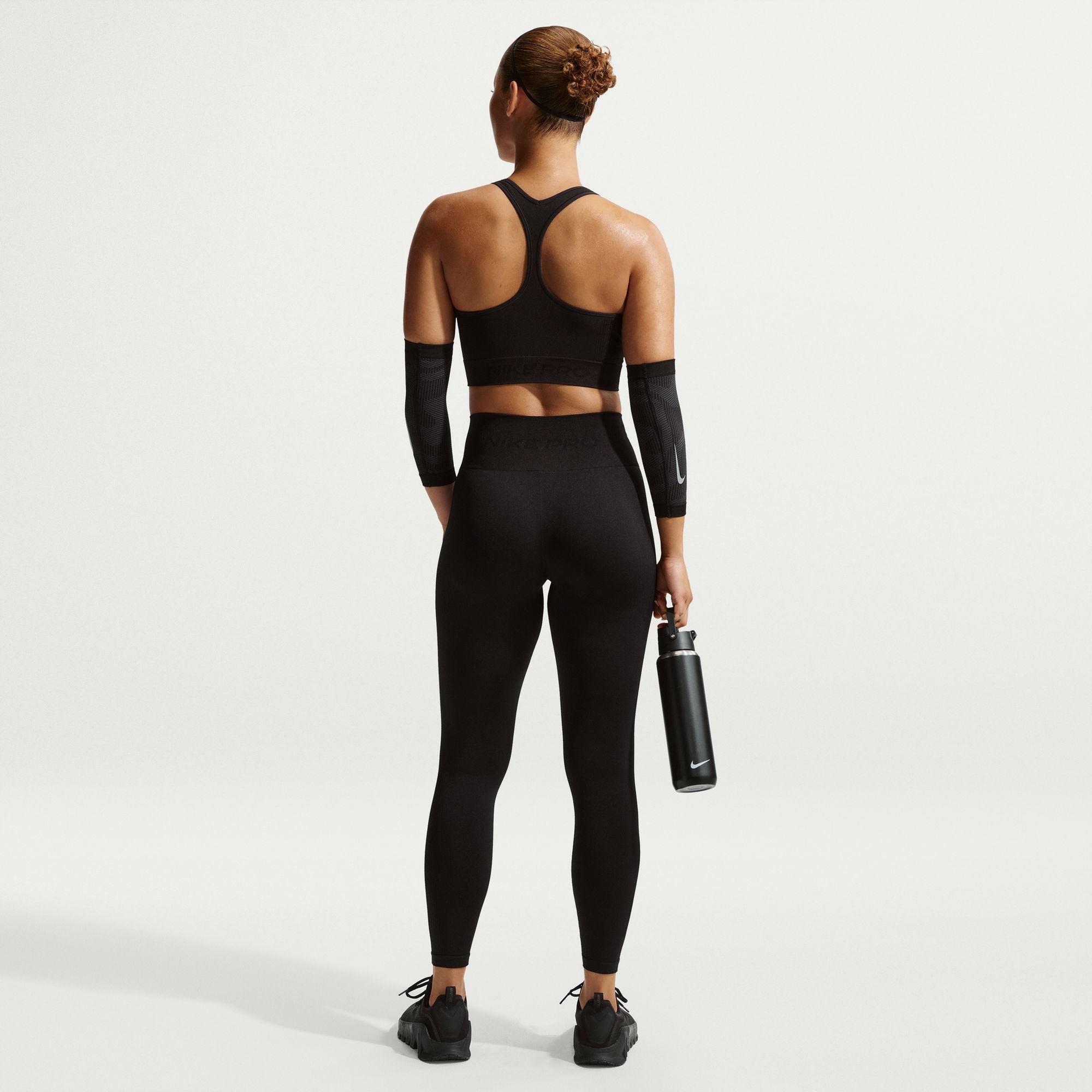 Nike Womens Pro Seamless Cropped Tank Top - Black