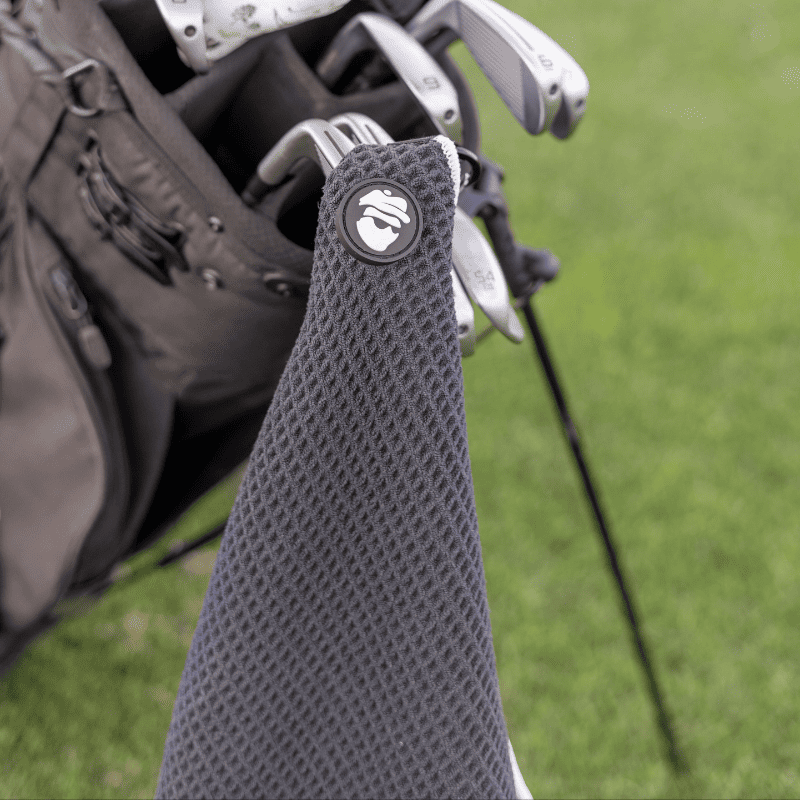 Golf Pocket Mag Towel - Black & Golf Club Water Brush Pro Bundle