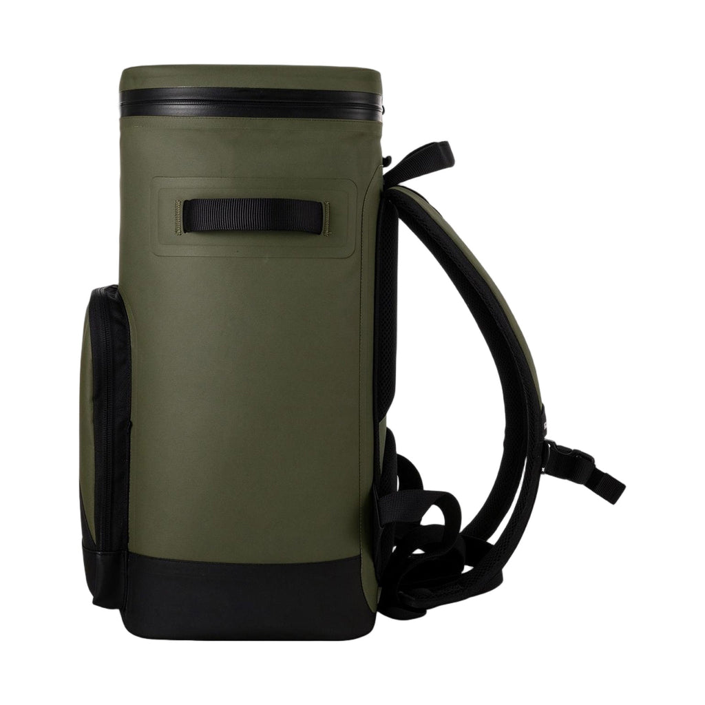 Backcountry Class™ Backpack Cooler