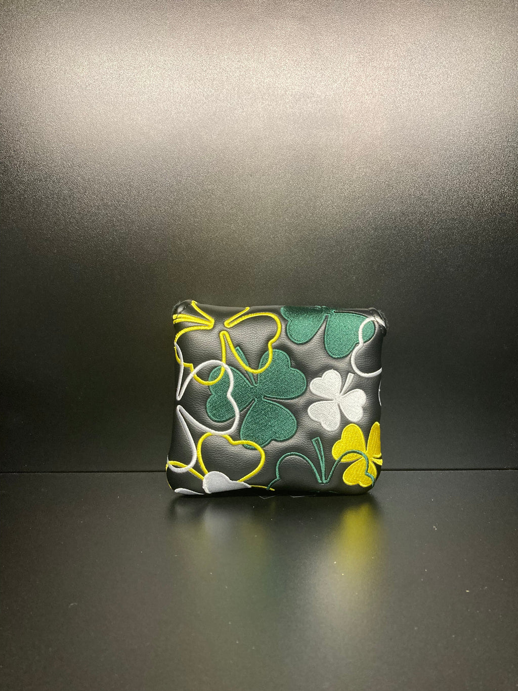 Clover Headcover