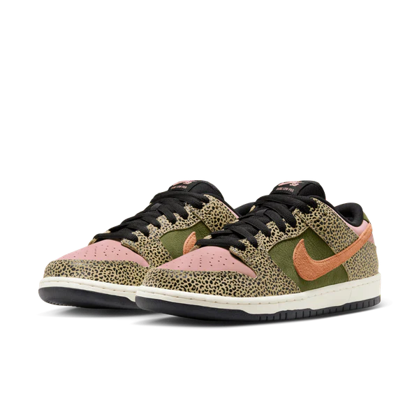 Nike SB Arts & Rec Dunk Low