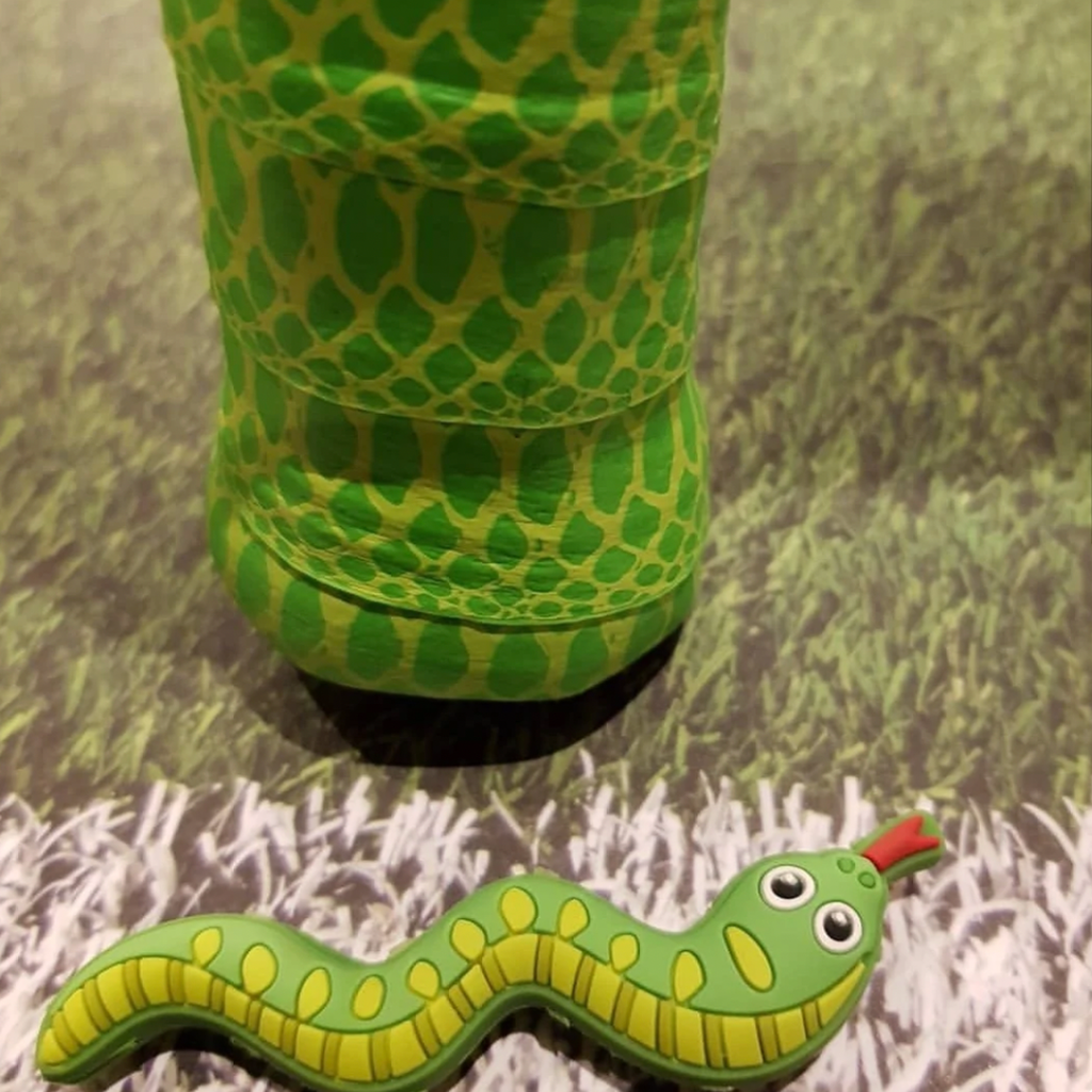 Snake Green Tennis Overgrip Tape and Matching Shock Absorbing Dampener for Tennis Racket