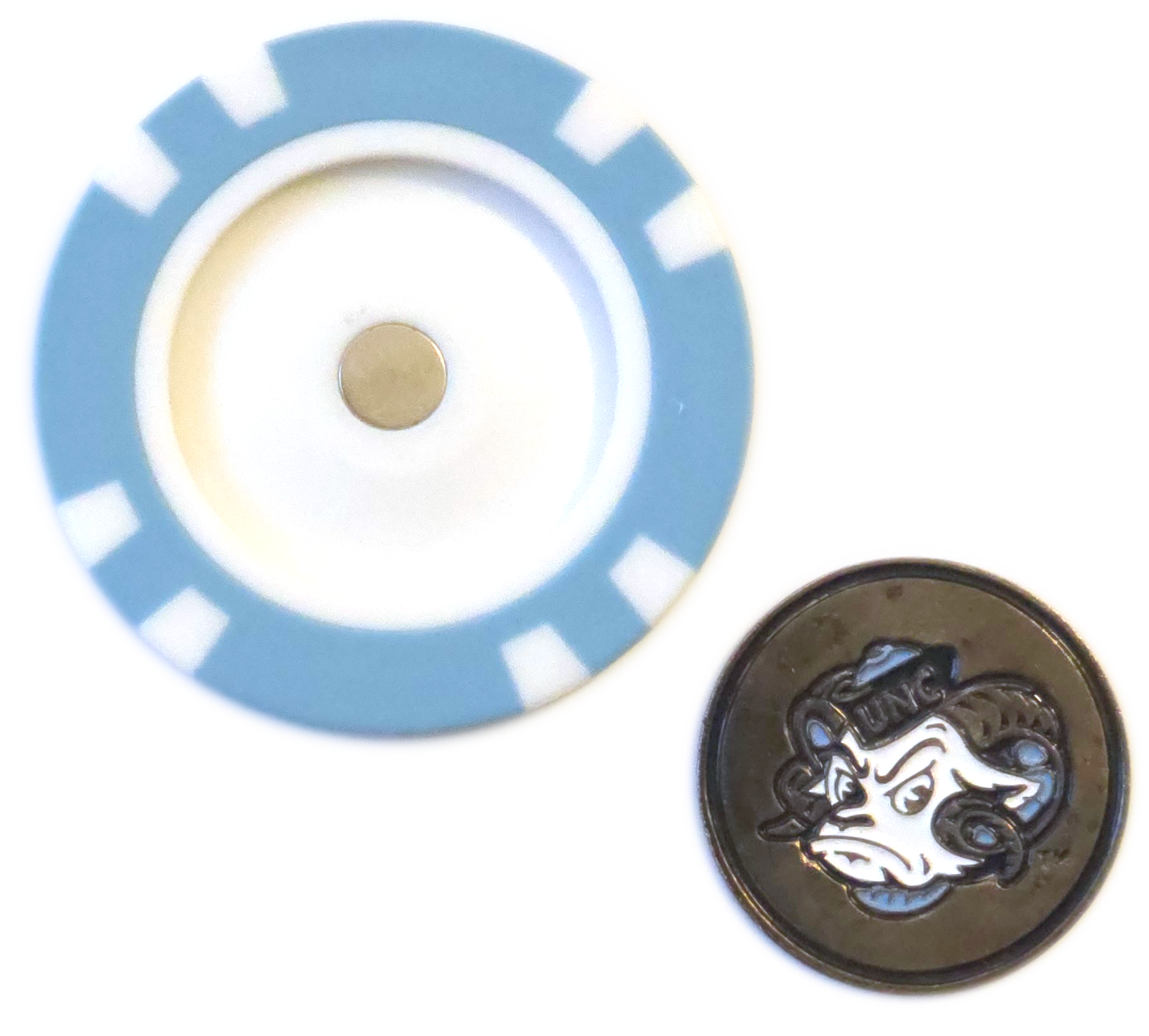 Officially Licensed North Carolina Tar Heels Poker Chip Ball Marker