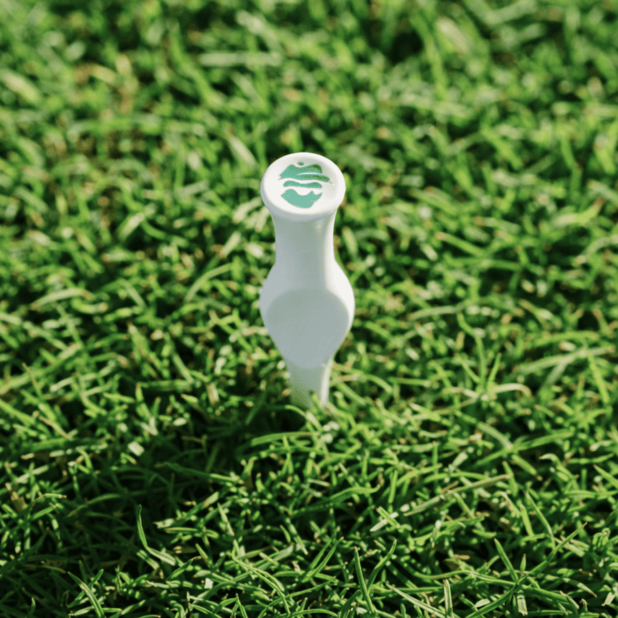 3'' Divot Tee – White – Step Up Golf Tee & Divot Repair Tool