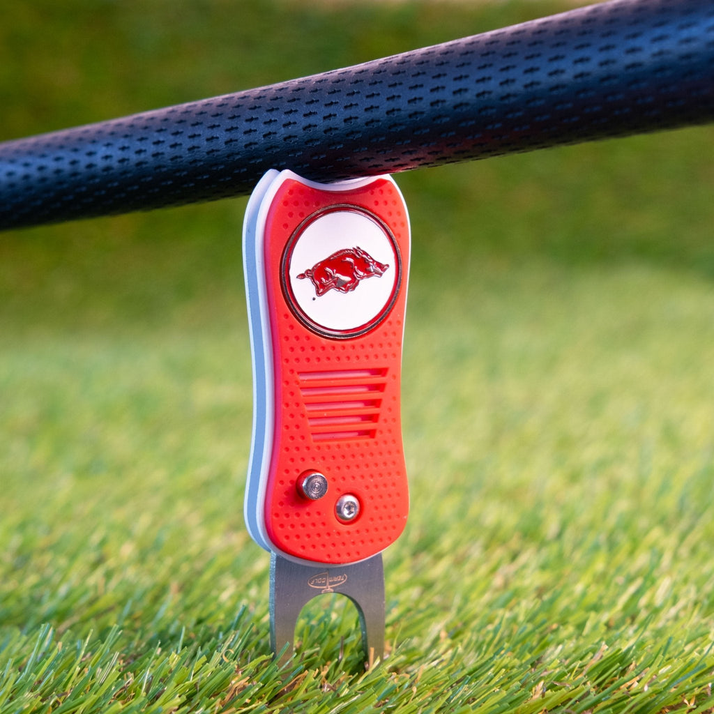 Arkansas Razorbacks Switchblade Divot Tool