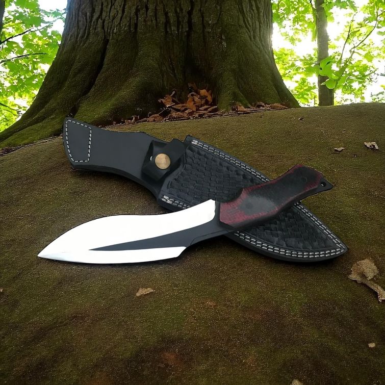 Bushcraft Knife – 5 mm Blade & Red Micarta Handle