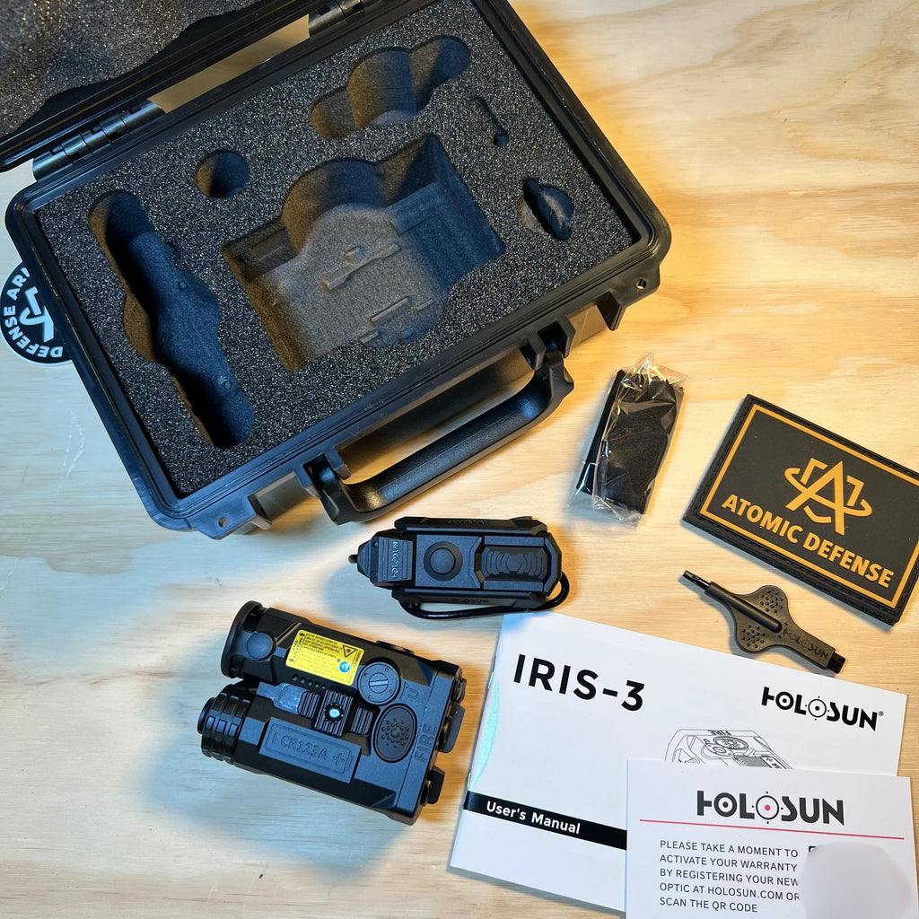 Holosun Technologies IRIS 3 -  Triple Function -  Rifle Illuminator & Laser/Infrared System -  Green/IR Laser -  IR Illuminator -  Fits Picatinny -  Remote Dual Activated Button -  Anodized Finish -  Black