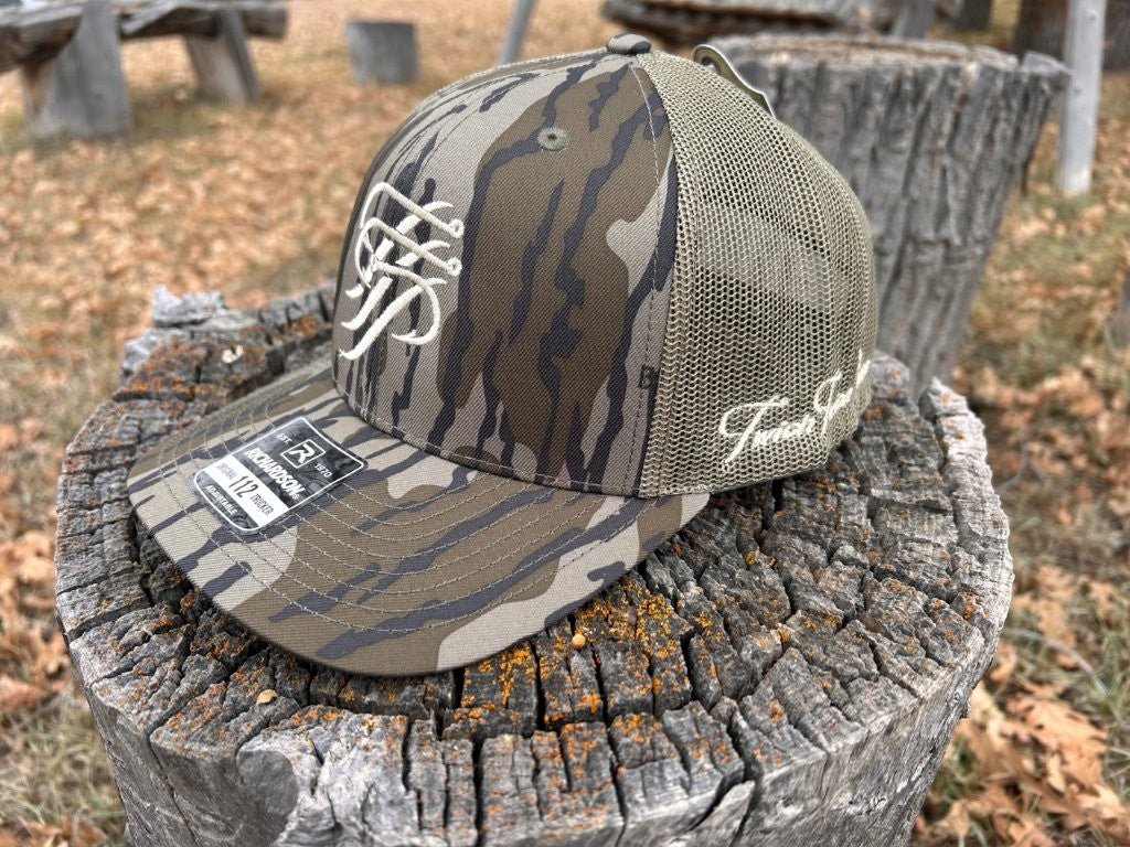MOSSY OAK BOTTOMLAND-EMBROIDERED