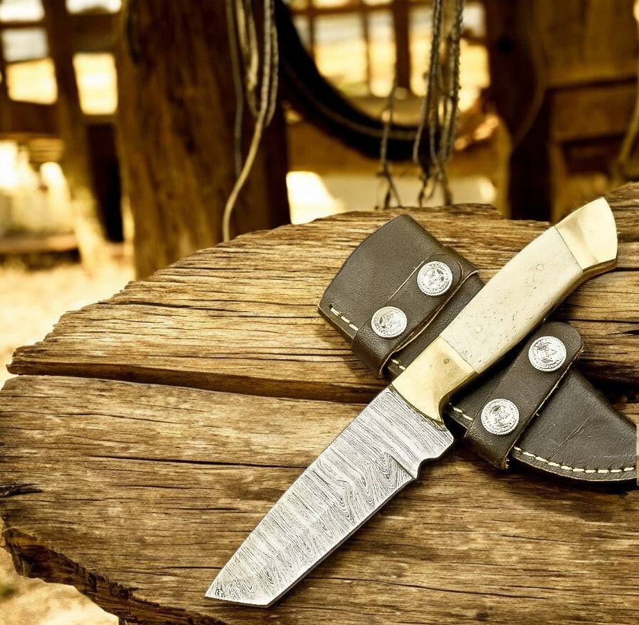 Traditional Cowboy Knife – Damascus Tanto