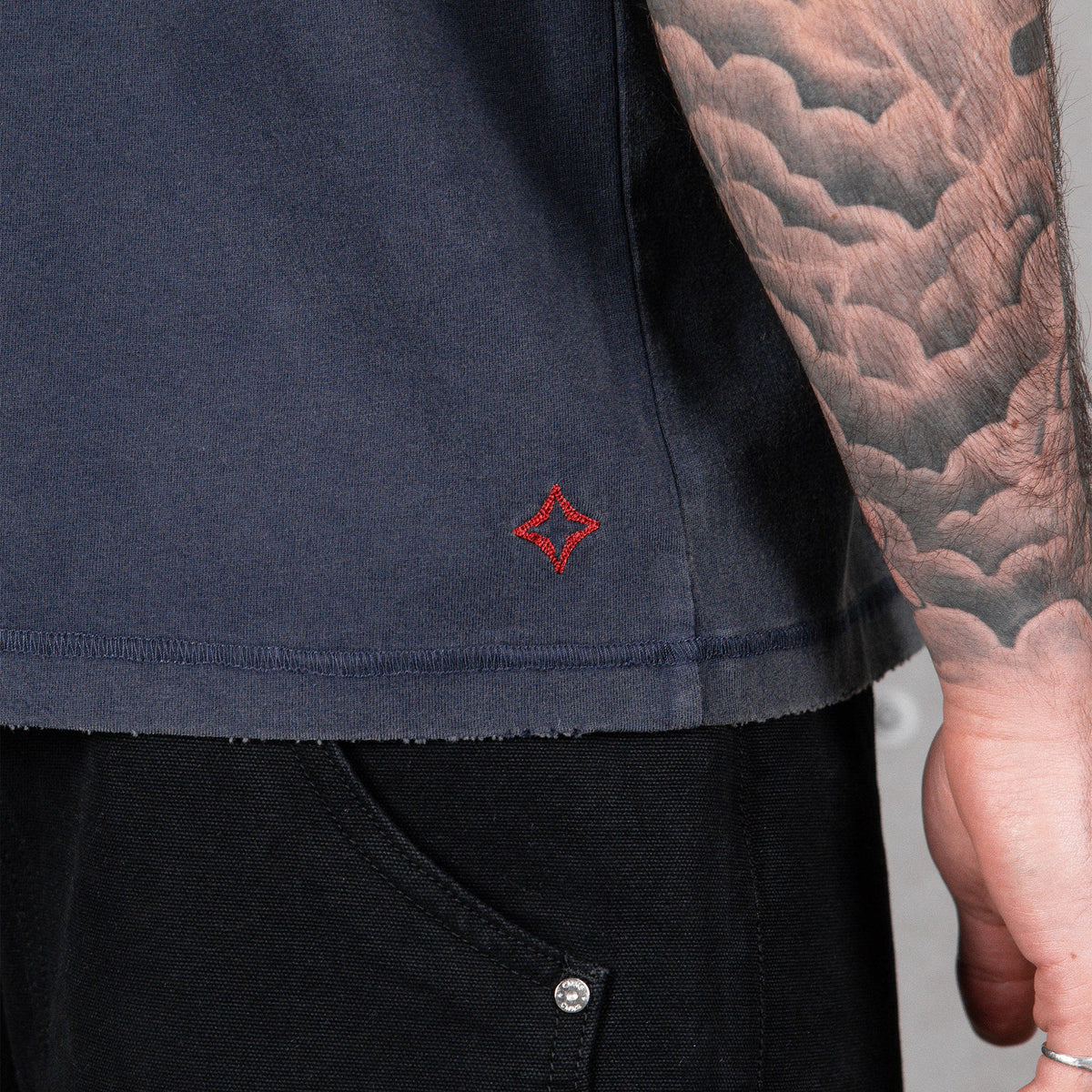 Commons Uniform Tee Washed Navy